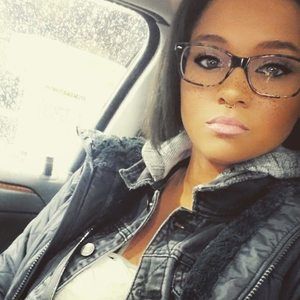 Meet your Posher, Blair